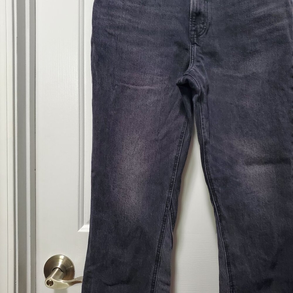 Abercrombie & Fitch The Kick Flare Ultra High-Rise Jeans | Size 28L - Picture 5 of 5